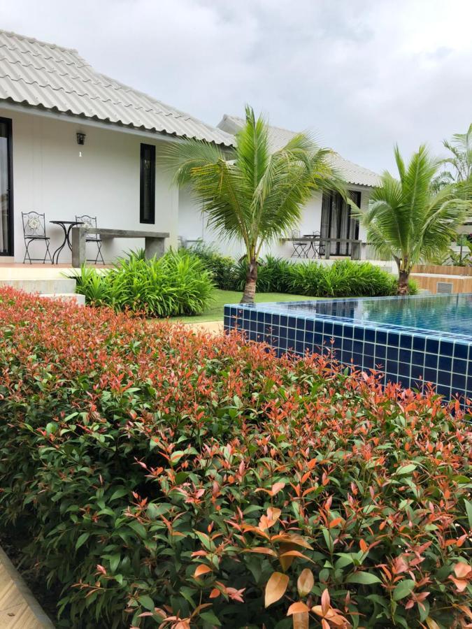 Bulan Villa Rayong Exterior foto